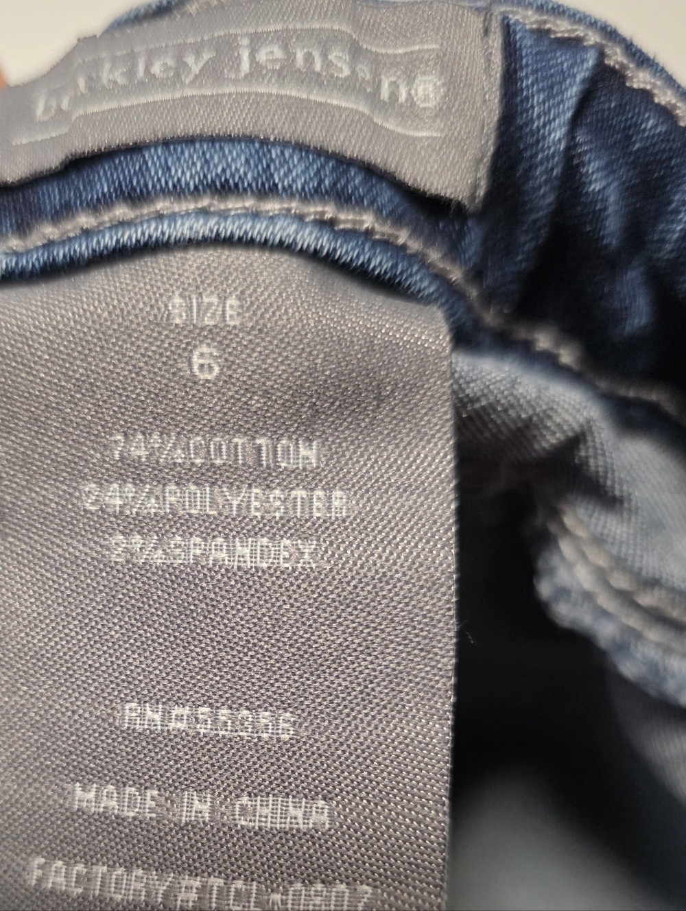 Girls' Size 6 Skinny Jeans - Blue and Black - Picture 5 of 10